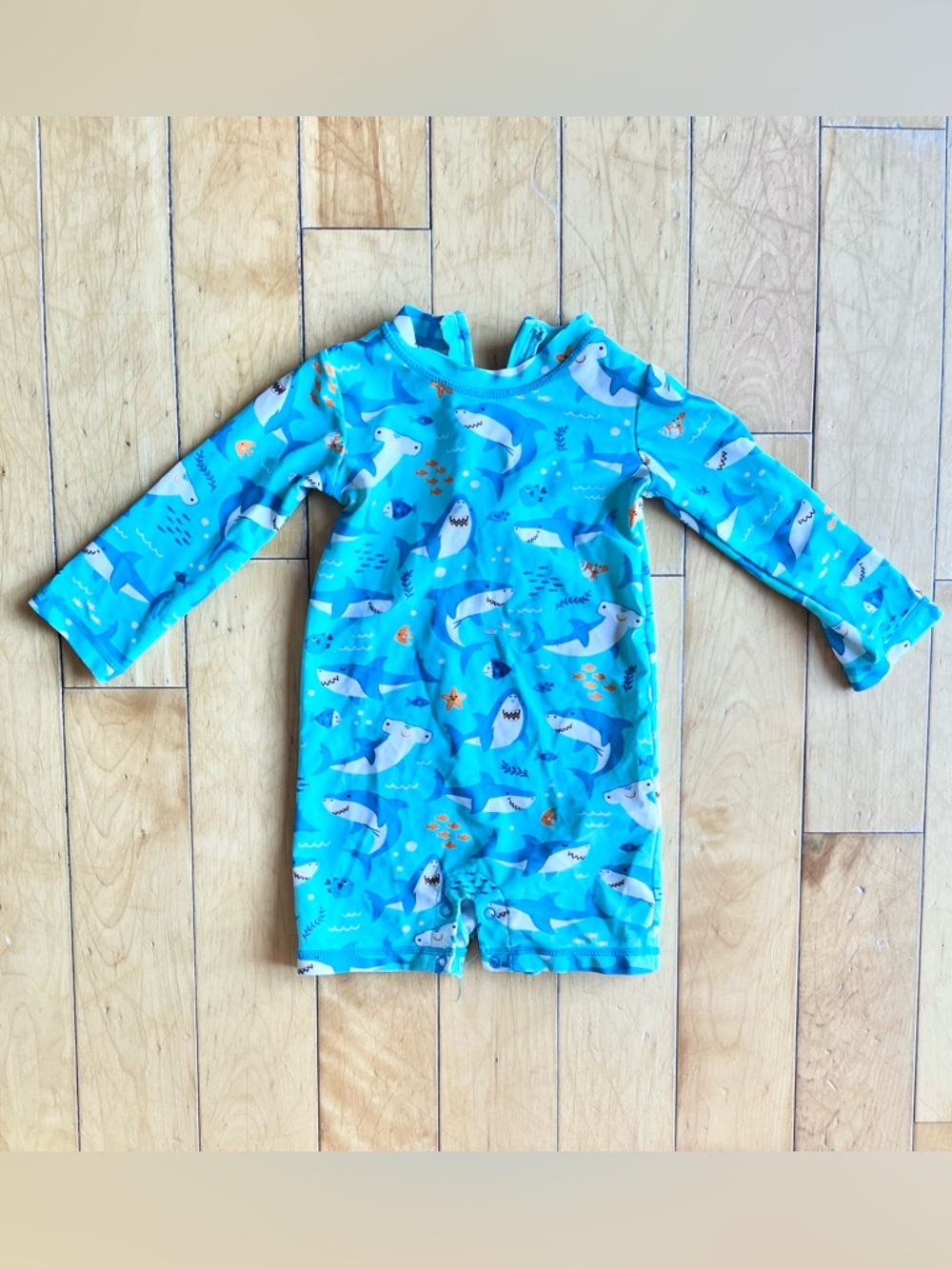 Hatley Shark‑Print Long Sleeve Rash Guard Snap Baby Romper Size 9–12 months.